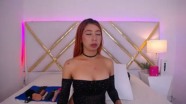 laila stilwiills online show from 04/18/26, 06:28