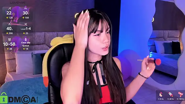 Arinextdoor online show from 10/21/25, 04:02