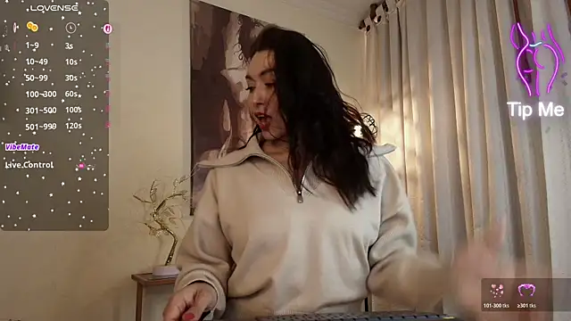 Snapshot of siren_indira_ chatting on 04/26/26, 06:49 siren indira online show from 04/26/26, 06:49