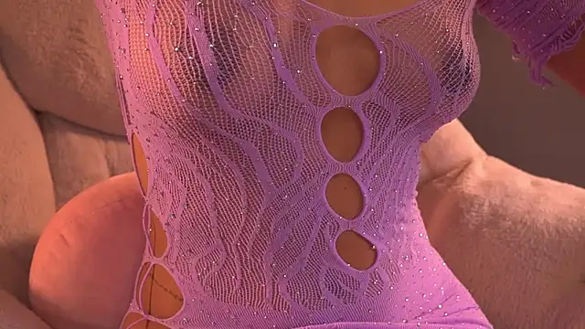 violeth     online show from 10/06/25, 11:18