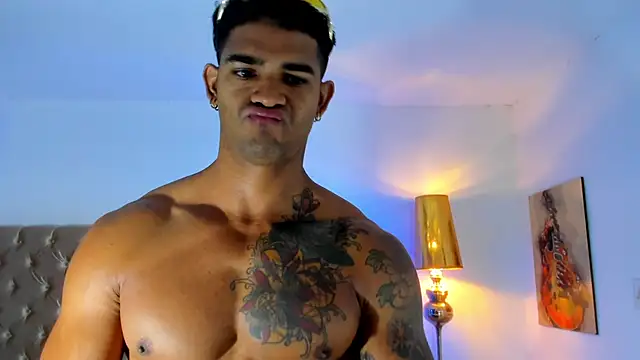 antonio  444 online show from 04/17/26, 07:00