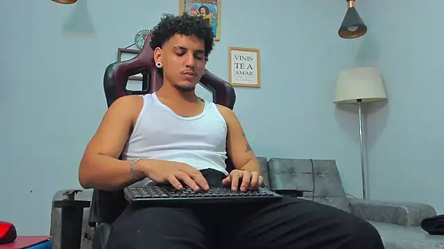 Xfire boy69 online show from 01/07/26, 04:20