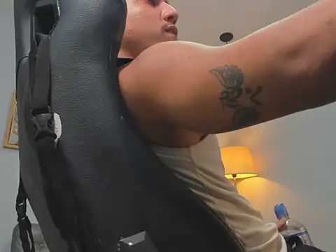 Snapshot of Xfire_boy69 chatting on 02/06/26, 12:59 Xfire boy69 online show from 02/06/26, 12:59