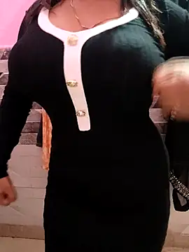 hot grieal1 online show from 09/10/25, 11:21