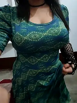 hot grieal1 online show from 11/01/25, 06:54