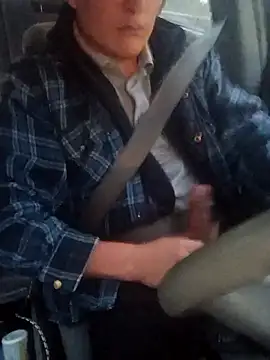 Snapshot of Zetaloco26 chatting on 10/21/25, 11:05 Zetaloco26 online show from 10/21/25, 11:05