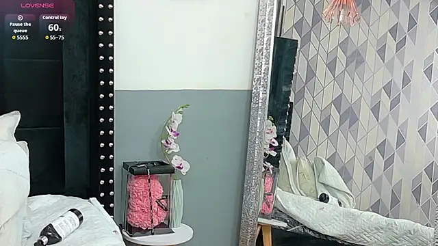 EbonyCoWorker online show from 05/31/26, 06:09
