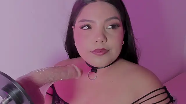 Lily hot25 online show from 10/05/25, 01:48