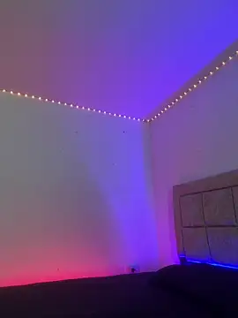 EmilyNoir1 online show from 02/08/26, 12:03