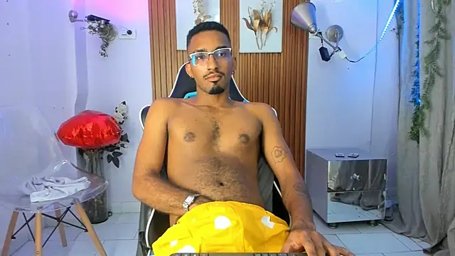 Darwin mayo online show from 09/18/25, 05:48