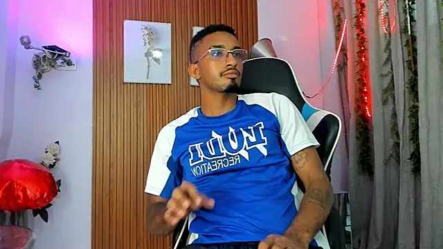 Darwin mayo online show from 09/25/25, 05:16