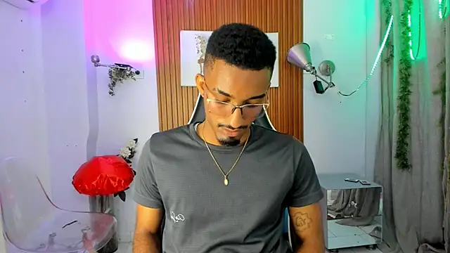 Darwin mayo online show from 09/30/25, 05:40