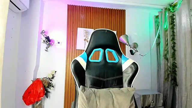 Darwin mayo online show from 10/07/25, 05:21