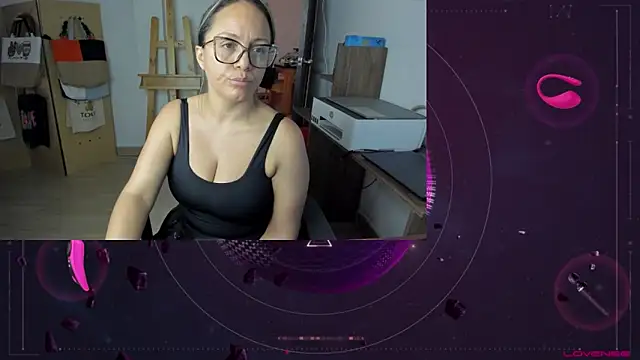 Snapshot of lady_sophie chatting on 09/12/25, 02:17 lady sophie online show from 09/12/25, 02:17