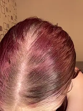 SweetTeenGirl online show from 03/12/26, 06:47