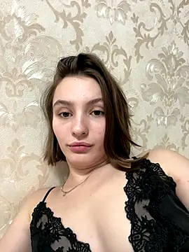 ZariaFlame online show from 11/05/25, 09:59