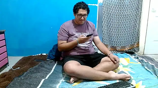 Snapshot of MeisanPaul chatting on 06/21/26, 01:30 MeisanPaul online show from 06/21/26, 01:30