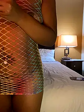 StaciDiamond online show from 11/24/25, 02:06