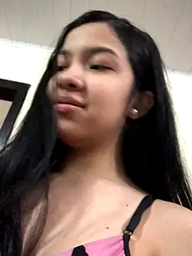ashleyy20 online show from 11/03/25, 10:21