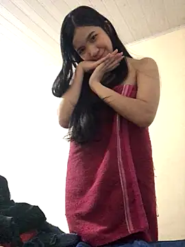 ashleyy20 online show from 11/05/25, 01:49