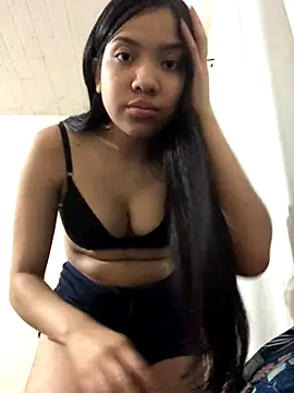 ashleyy20 online show from 11/05/25, 07:36