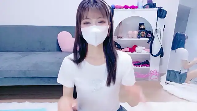 -Nyanko-chan- online show from 06/04/26, 11:16