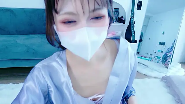 Snapshot of -Nyanko-chan- chatting on 06/21/26, 02:36 -Nyanko-chan- online show from 06/21/26, 02:36