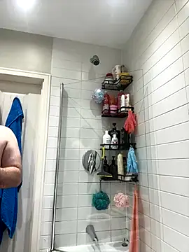 different-strokes online show from 10/22/25, 04:29