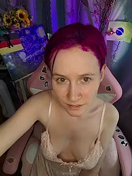 Fuzzy Unicorn online show from 07/06/26, 07:05