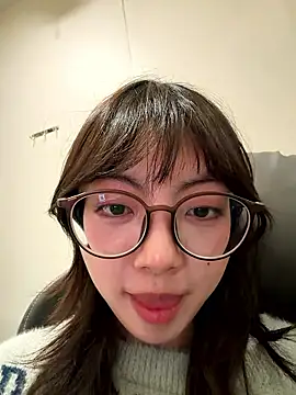 xuannv0000 online show from 01/09/26, 07:48