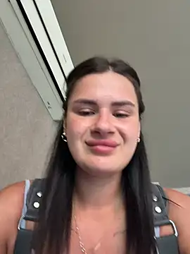 MiraReach online show from 03/10/26, 02:27