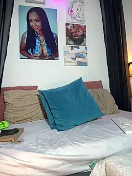 skarlleth 11 online show from 10/24/25, 01:35