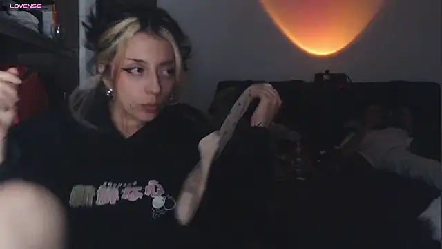 MiaBunnie online show from 01/16/26, 04:38