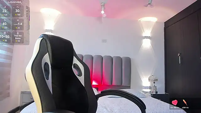 AlliceLover online show from 04/01/26, 12:39