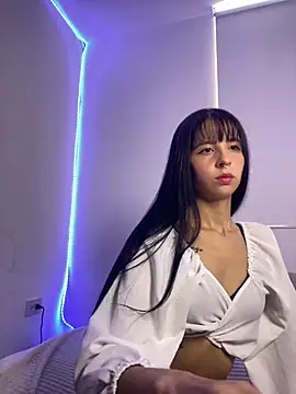 Snapshot of Lia__1 chatting on 09/16/25, 05:03 Lia  1 online show from 09/16/25, 05:03