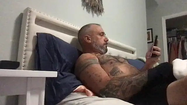 tattedNitalian online show from 02/06/26, 01:32