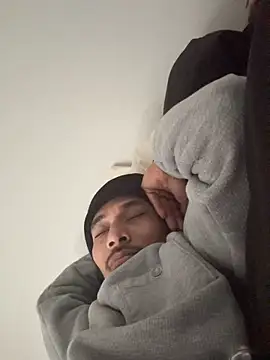 tanjir020 online show from 12/22/25, 06:49