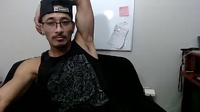 tanjir020 online show from 02/08/26, 05:33