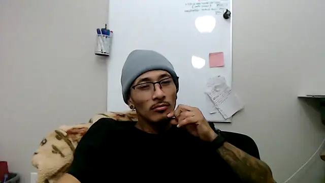 tanjir020 online show from 02/17/26, 08:44