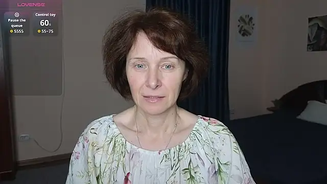 Lia Tito online show from 11/13/25, 06:23