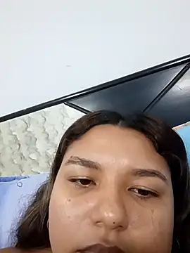 Luzky online show from 12/02/25, 03:34