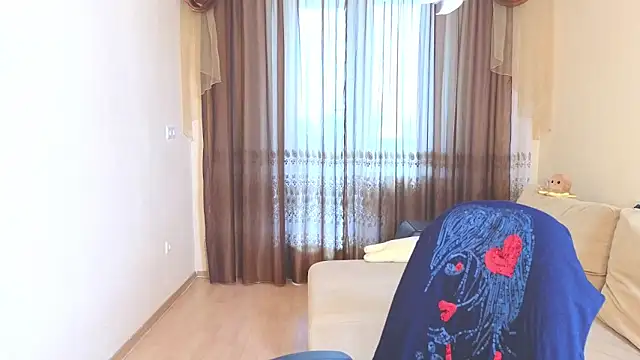 Milana Milky online show from 11/04/25, 06:12