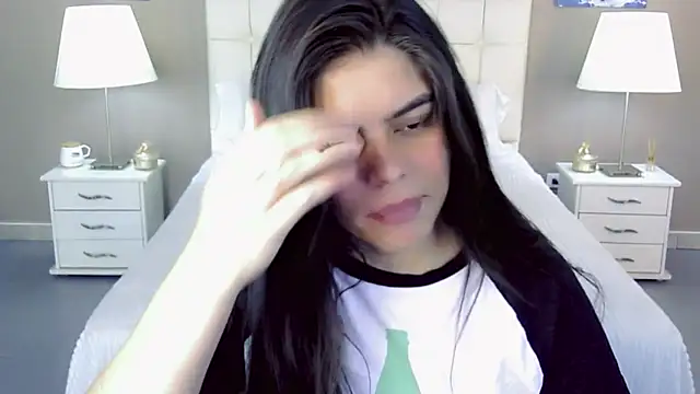 maddissonivanova online show from 10/01/25, 07:42