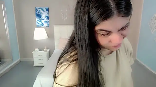 maddissonivanova online show from 11/17/25, 07:19