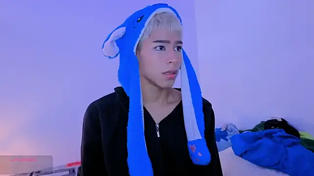 taichi bluy online show from 09/25/25, 06:11