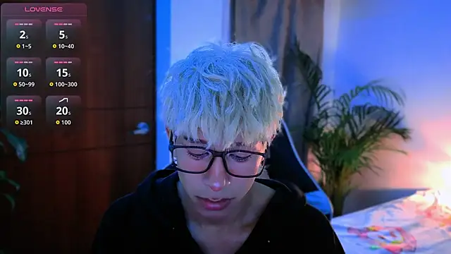 taichi bluy online show from 10/21/25, 07:20