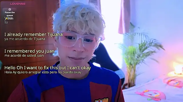 taichi bluy online show from 10/30/25, 05:35