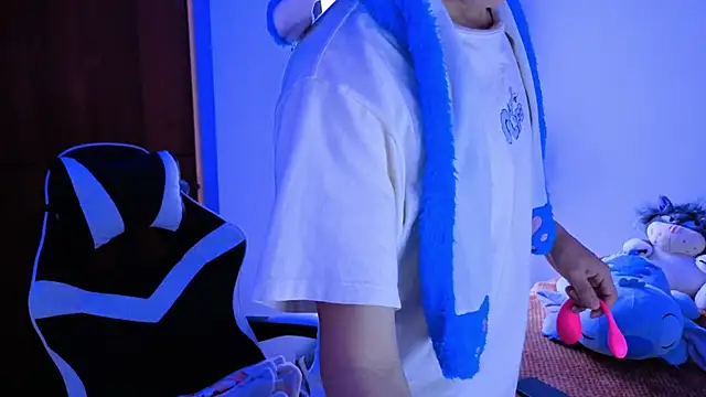 taichi bluy online show from 11/11/25, 07:47