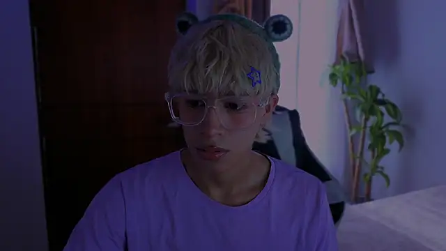 taichi bluy online show from 12/02/25, 08:15