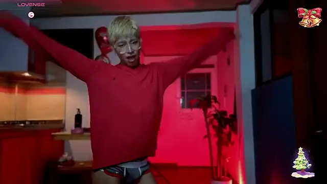 taichi bluy online show from 12/23/25, 06:55